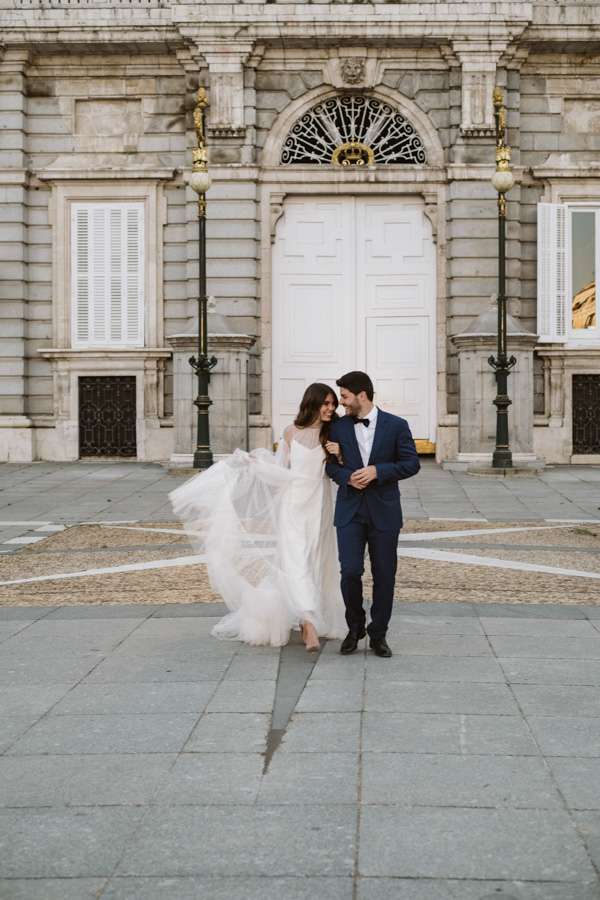 royal_palace_madrid_elopement_wedding-00001
