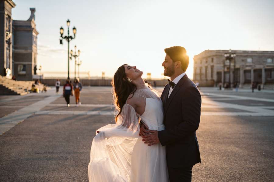 royal_palace_madrid_elopement_wedding-00001